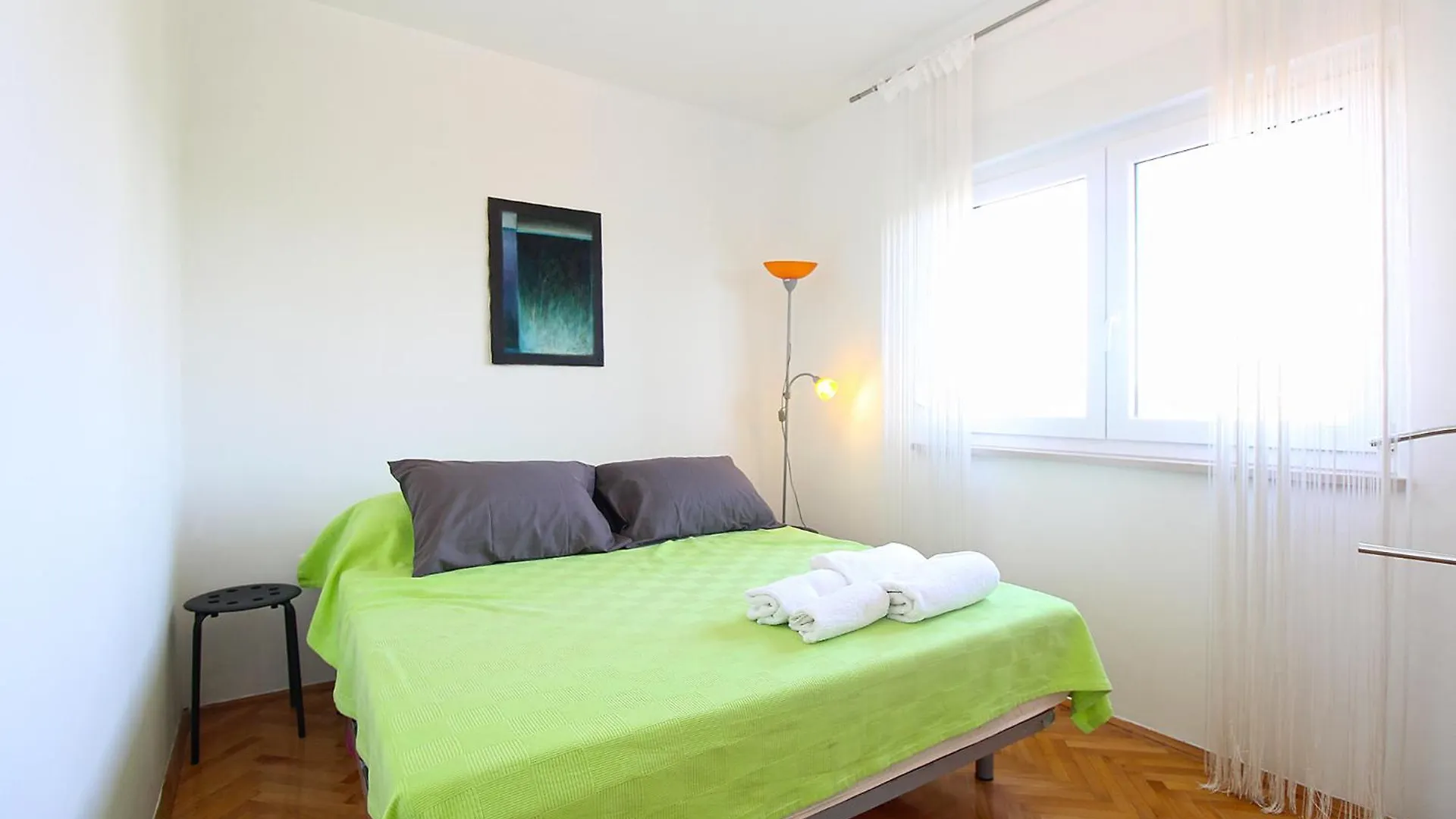 Apartment Tatjana 2324 Pula 0*,